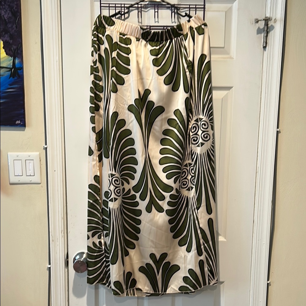 Green and Cream Patterned Maxi Skirt